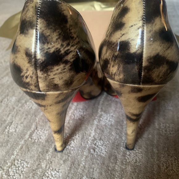 Christian Louboutin animal print heels - Picture 6 of 9